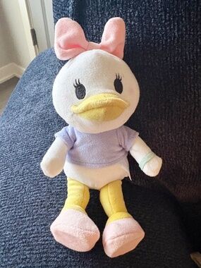Authentic Disney Parks Daisy Duck nuiMOs Action Figure Plush Doll Toy